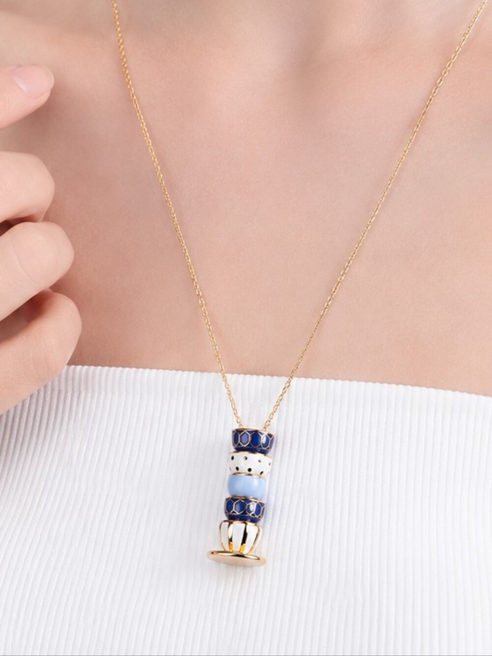 Kate Spade Teacup Necklace